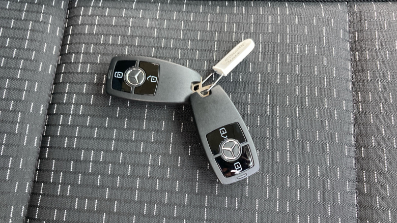 Mercedes-Benz Vito ETourer L2 Electric Fwd 150kW 100kWh Select 9-Seater Auto